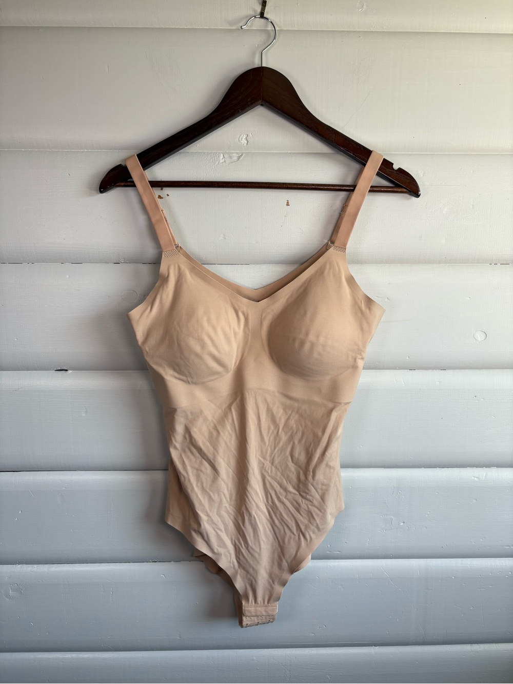 Knix Nude Seamless Shaping Bodysuit Built-In Bra Beige Size L